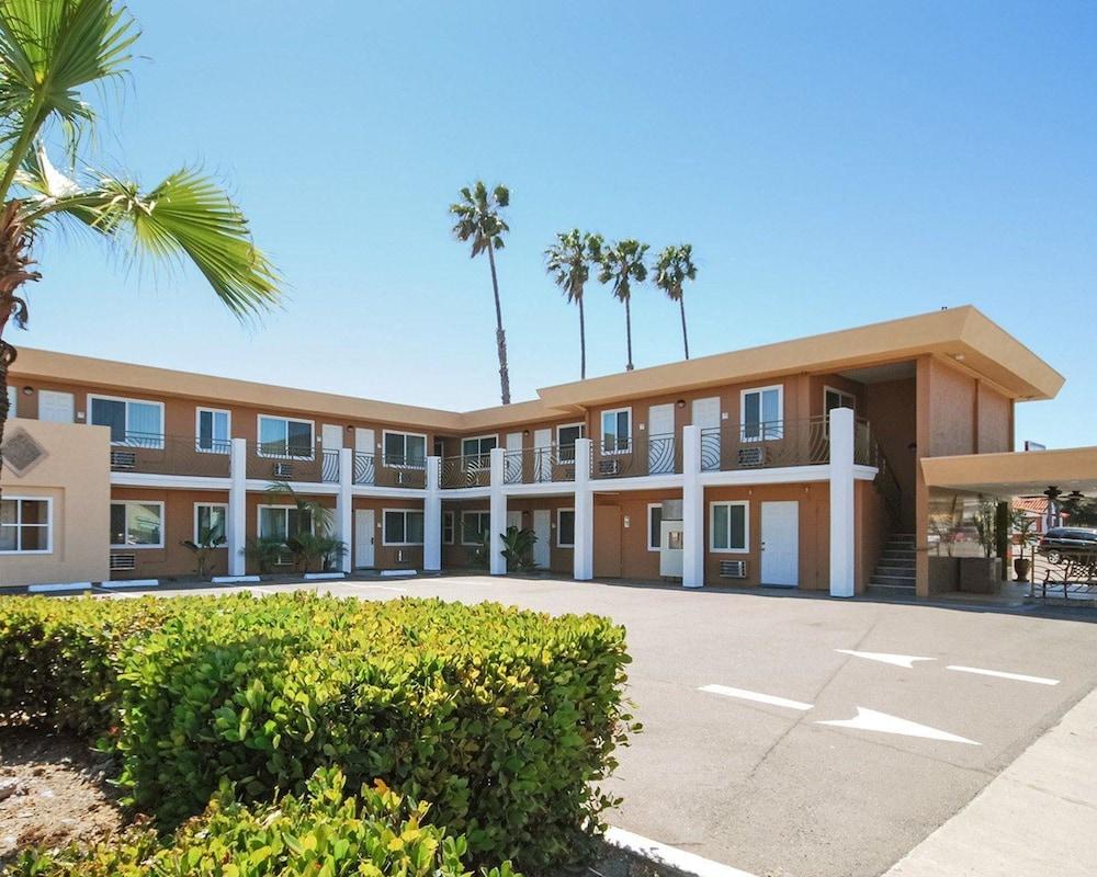Comfort Inn San Diego Airport At The Harbor Екстер'єр фото