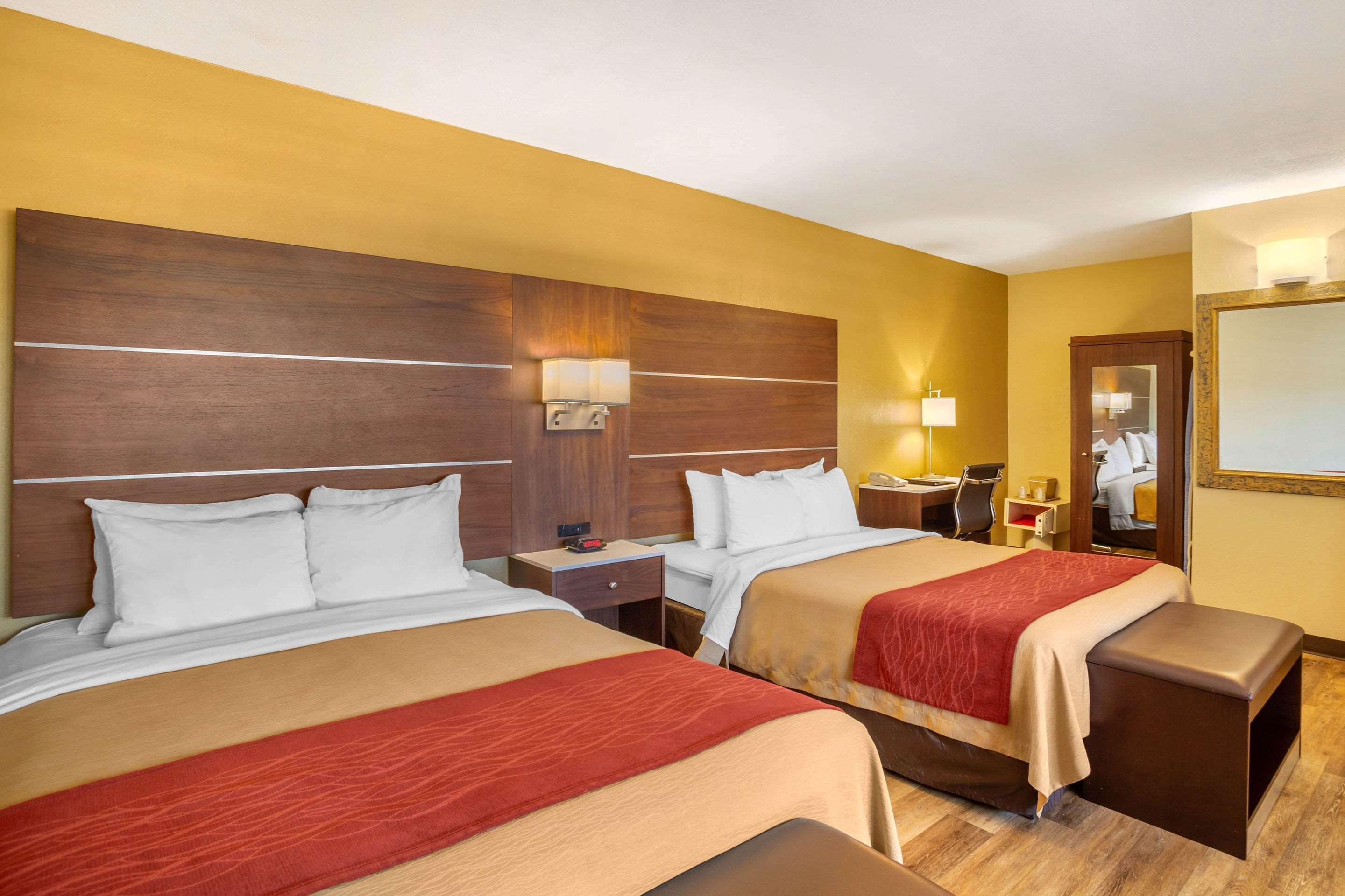 Comfort Inn San Diego Airport At The Harbor Екстер'єр фото