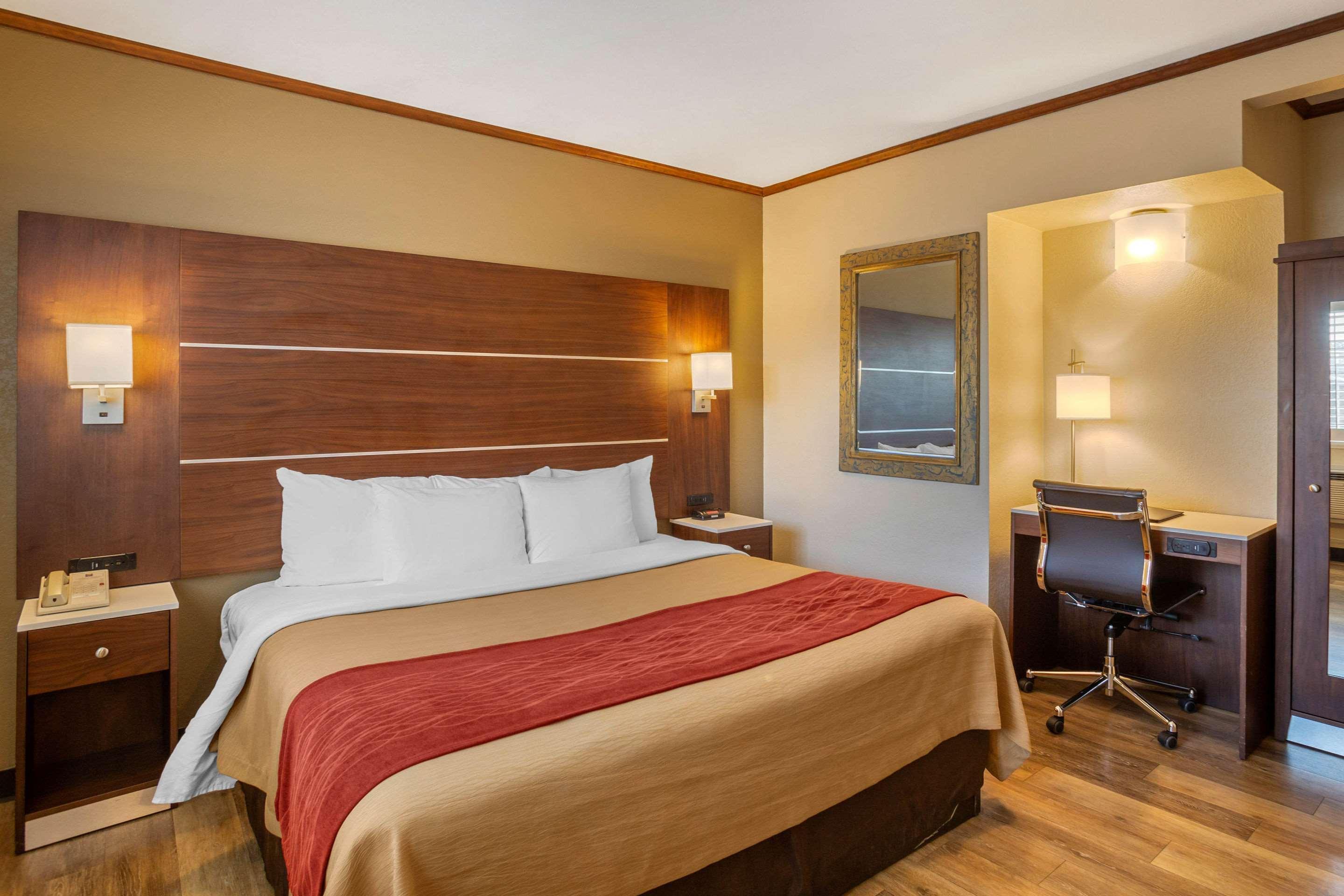 Comfort Inn San Diego Airport At The Harbor Екстер'єр фото