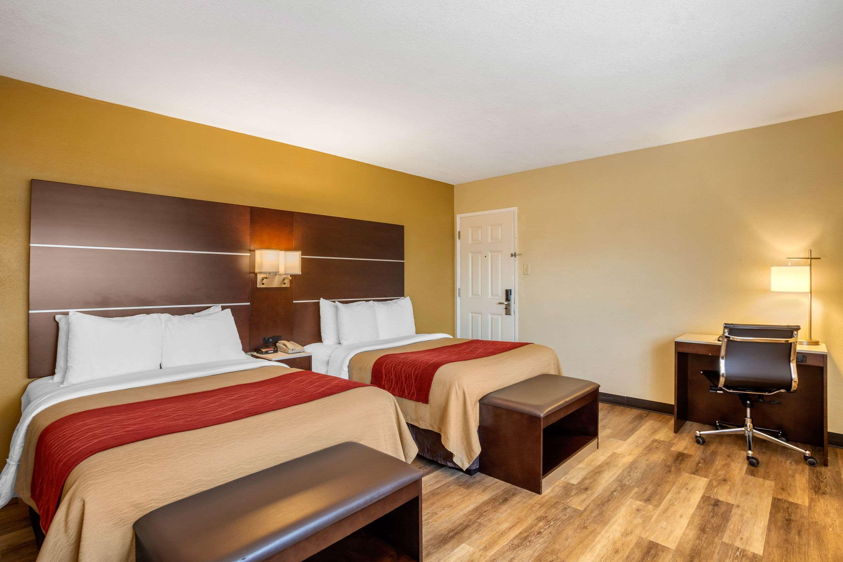 Comfort Inn San Diego Airport At The Harbor Екстер'єр фото
