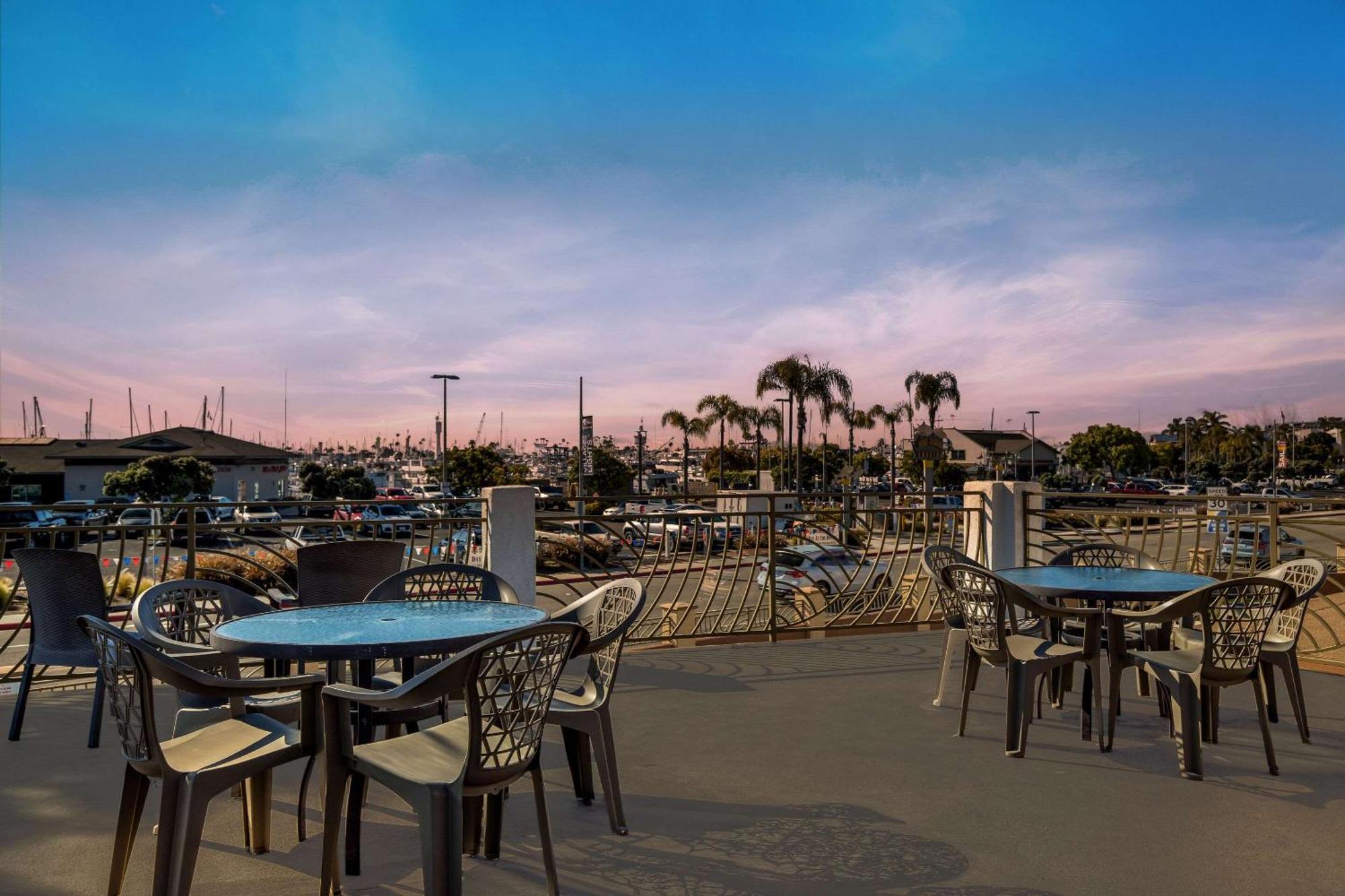 Comfort Inn San Diego Airport At The Harbor Екстер'єр фото